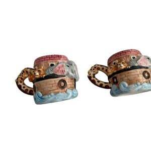 Noahs Ark Ceramic Mugs‎ Set of 2 Giraffe Handle 3D Sculpted Animal Relief